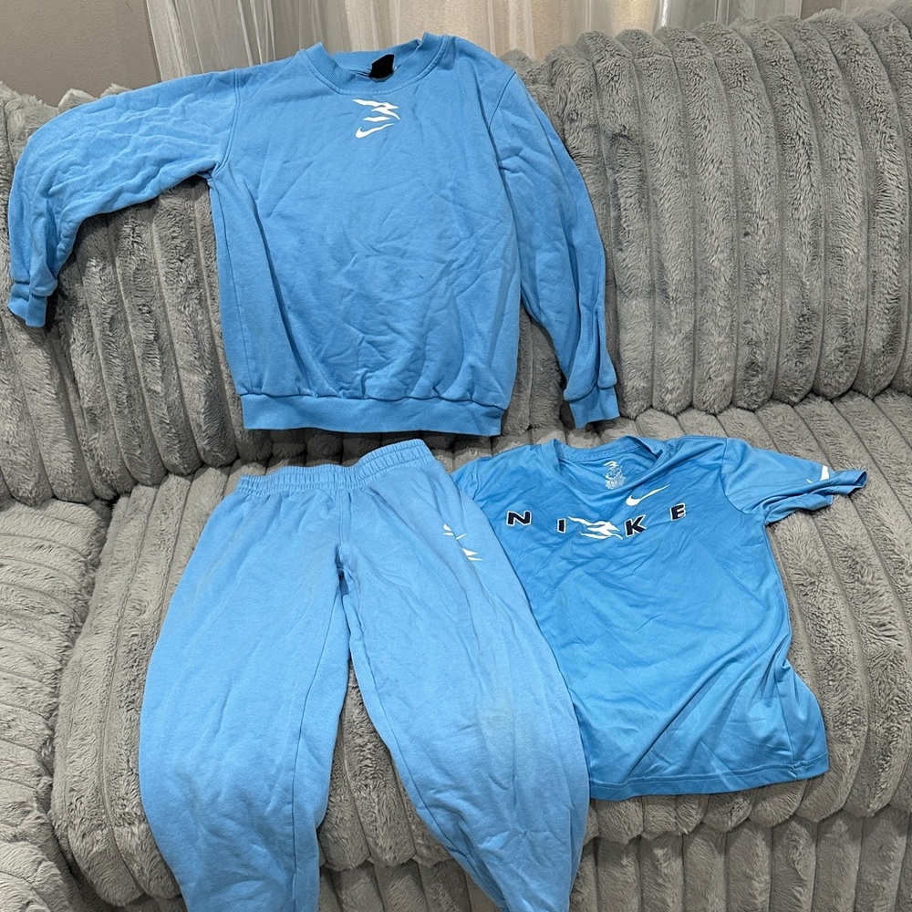 Nike Kids 3-Piece Blue Sweatshirt Tee and Sweatpants Matching Set